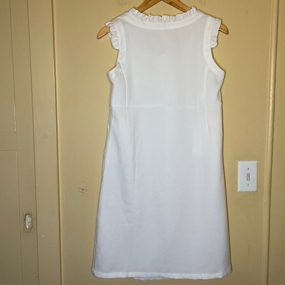 Maternity Elegant White Sleeveless Dress - Picture 2 of 7